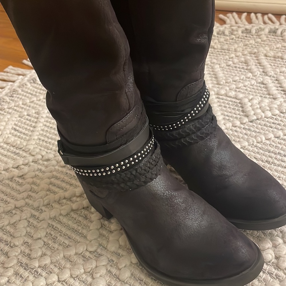 SO Black Studded Braided Heeled Boots